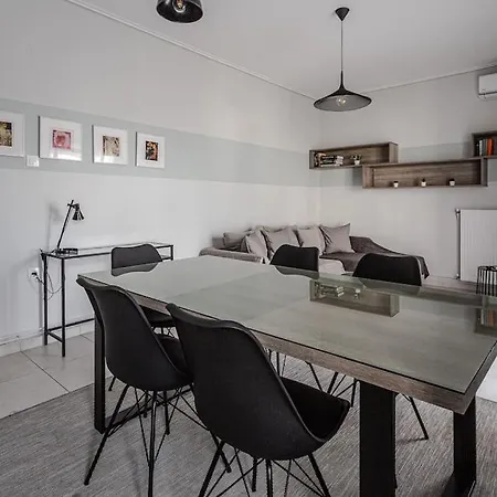 Minimal By The Sea * Vólosz